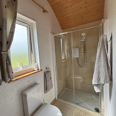The Snuggly Sheep Shepherd Hut & Sauna Farm Διαμέρισμα Ballyshannon