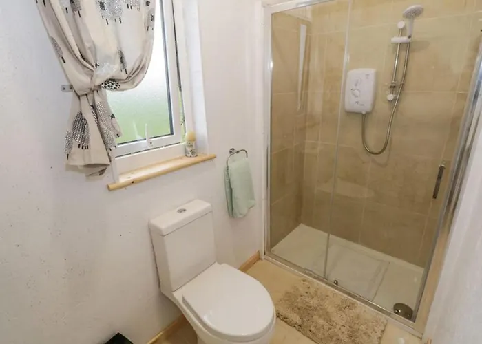 The Snuggly Sheep Shepherd Hut Campview Farm Appartement